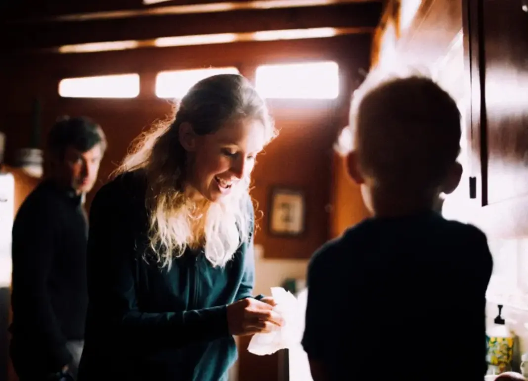 Nathan Fielder and Elizabeth Holmes in You Can See Everything