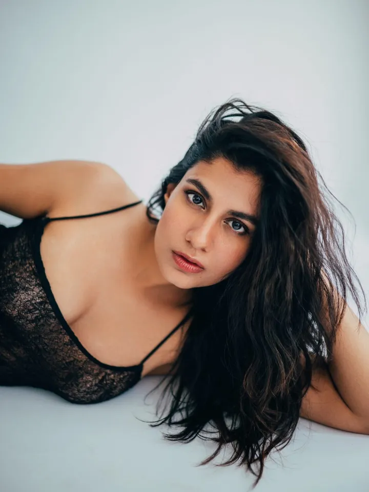 Shreya Dhanwanthary Black Lace Studio Look